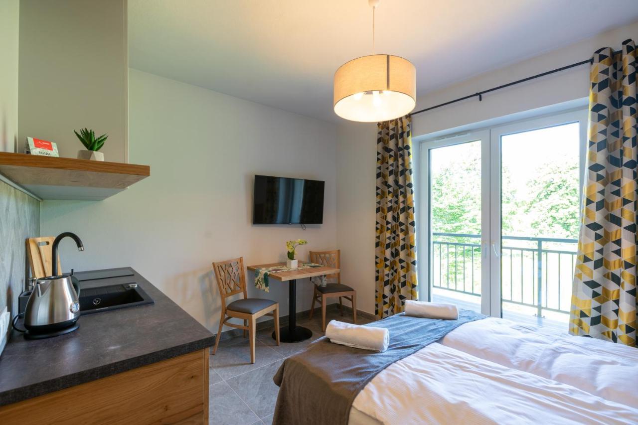 Pod Stokiem Z Sauna I Jacuzzi - Szczyrkapartamenty Hotel apartamentowy *